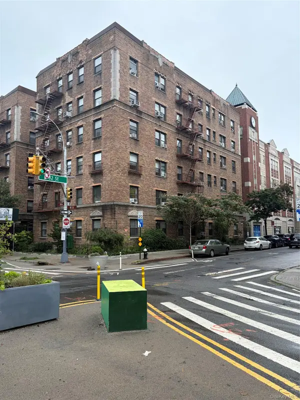 82-06 34 Ave #1A, Jackson Heights, NY 11372