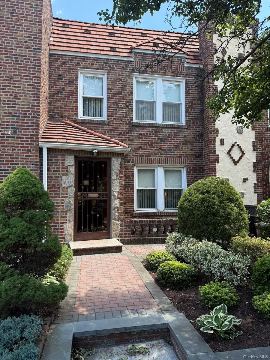 64-23 84th Street, Middle Village, NY 11379 - #2