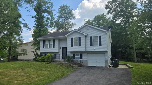 3 Stanford Court, Walden, NY 12586