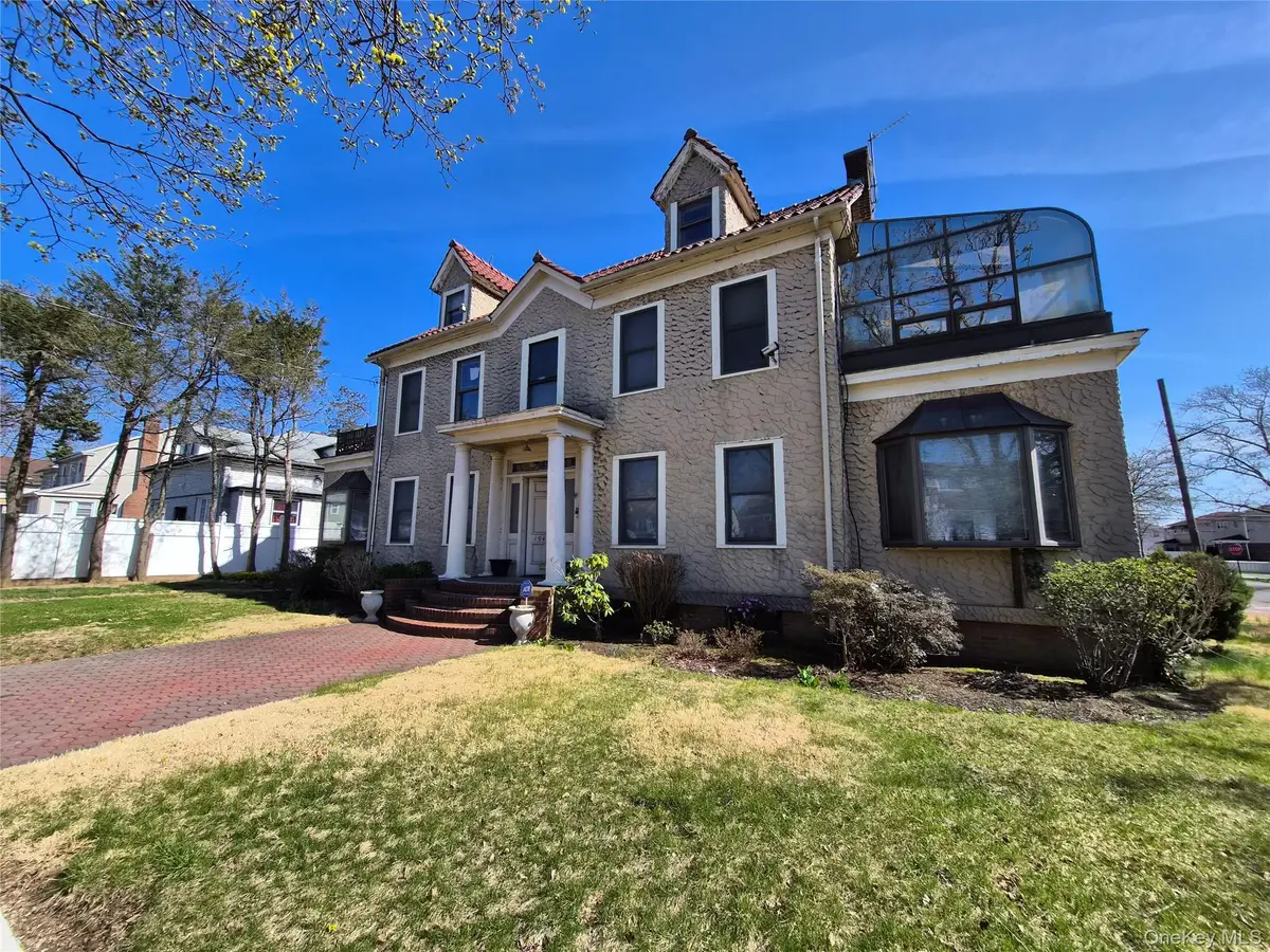 19404 110th Road, Saint Albans, NY 11412 - #1