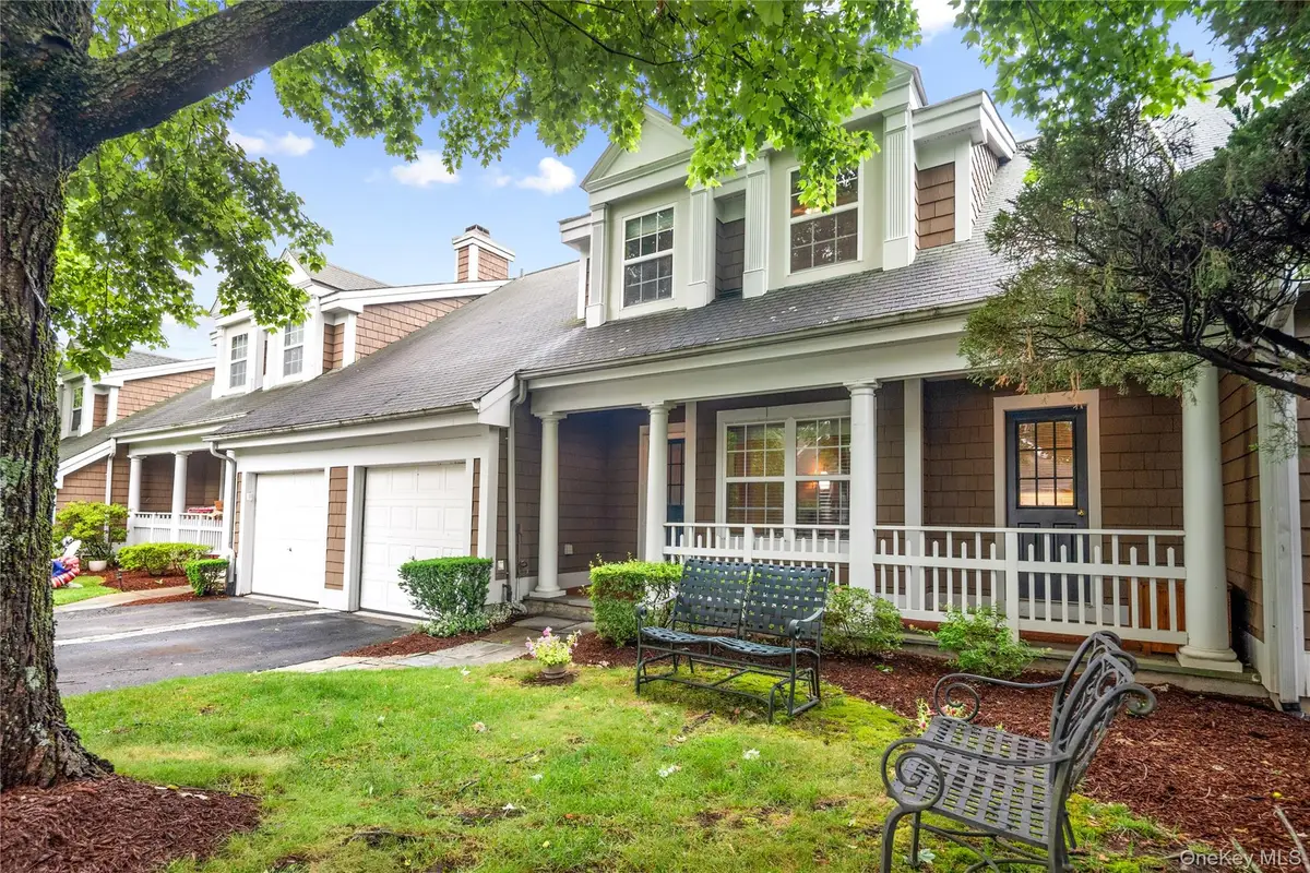 19 Winterberry Lane, Briarcliff Manor, NY 10510 - #1