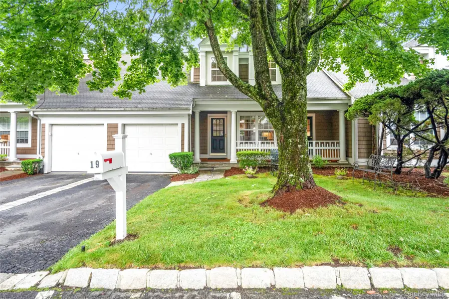 19 Winterberry Lane, Briarcliff Manor, NY 10510 - #3