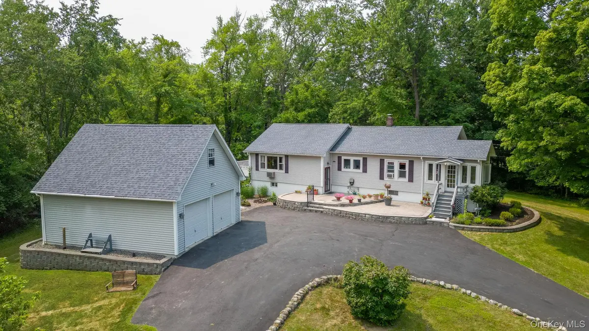 3253 State Route 52, Pine Bush, NY 12566 - #1