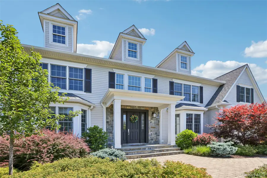 15 Heritage Drive, Pleasantville, NY 10570 - #3