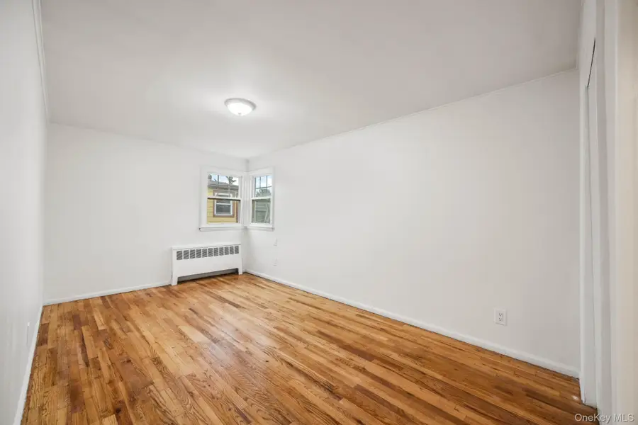 68 Shipherd Avenue, Lynbrook, NY 11563 - #2