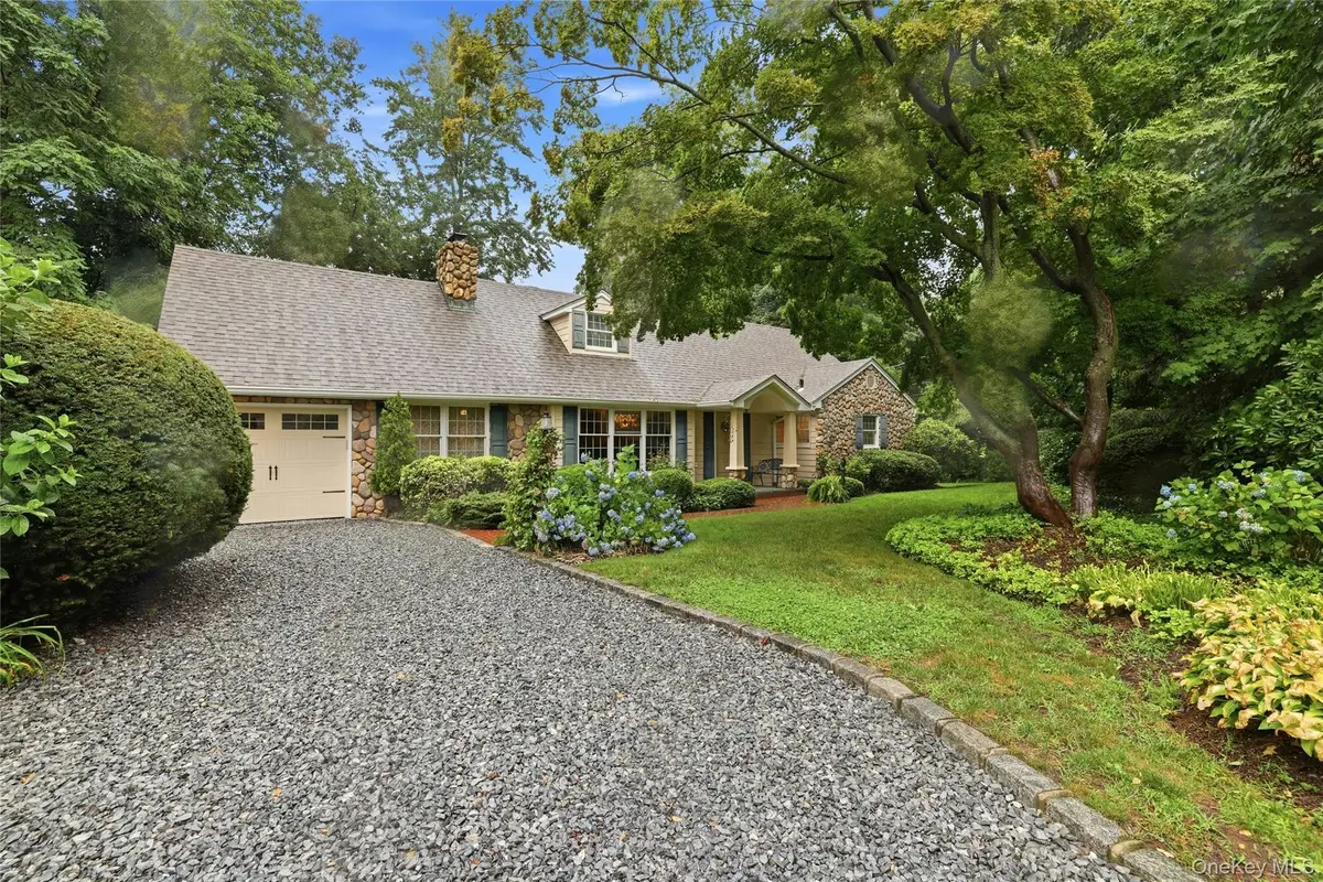 73 Cove Road, Huntington, NY 11743 - #1