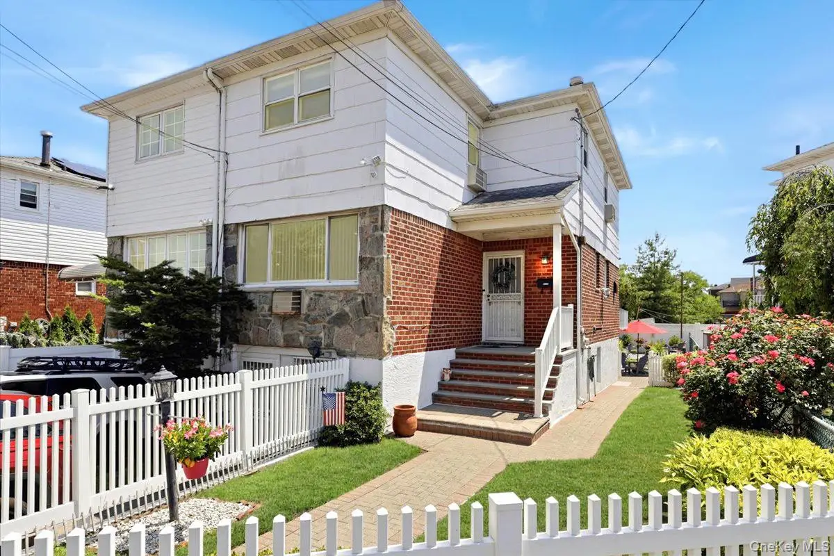 3132 Ampere Avenue, Bronx, NY 10465 - #1