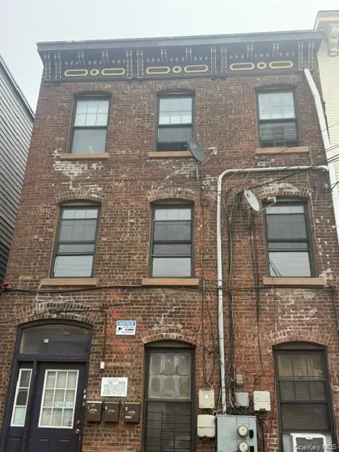 31 Lander Street, Newburgh, NY 12550 - #1