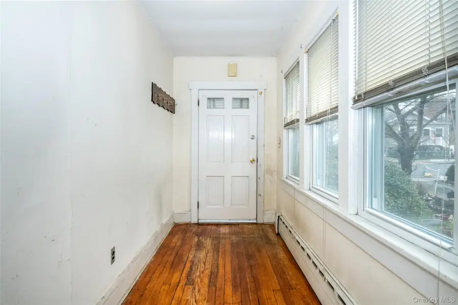 485 Minnieford Avenue, Bronx, NY 10464 - #2