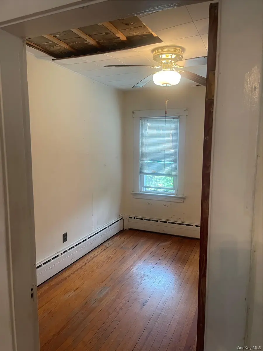 485 Minnieford Avenue, Bronx, NY 10464 - #3