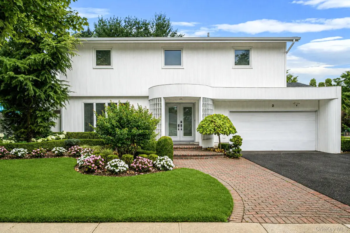 2 Sagamore Way N, Jericho, NY 11753 - #1