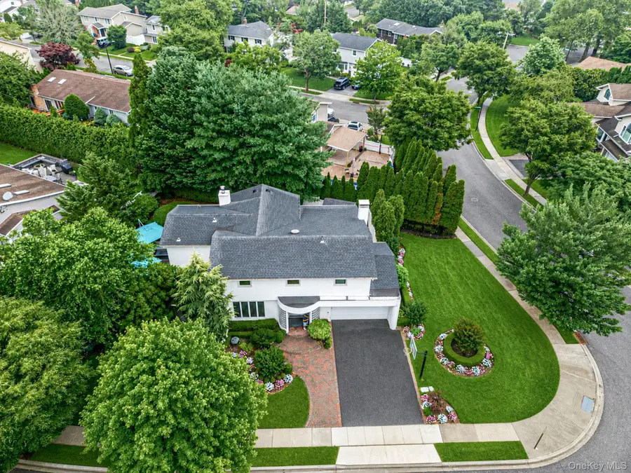 2 Sagamore Way N, Jericho, NY 11753 - #2