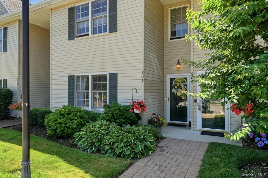 907 Altessa Boulevard, Melville, NY 11747 - #2