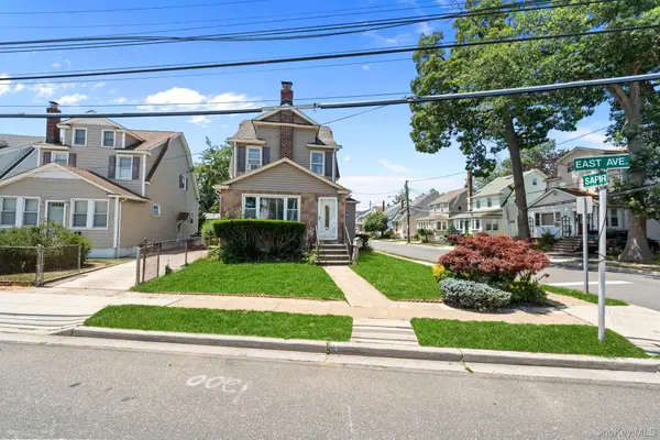 40 East Avenue, Valley Stream, NY 11580
