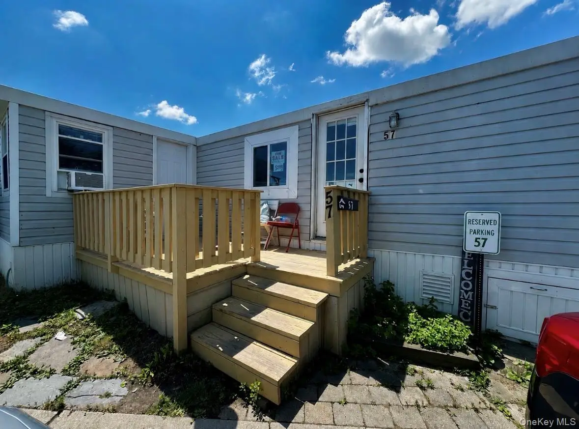 150 Main St. Unit 57, Islip, NY 11751 - #1