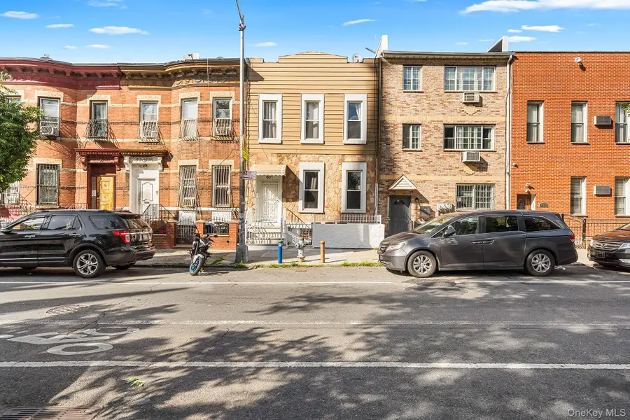 601 Knickerbocker Avenue, Brooklyn, NY 11221 - #3