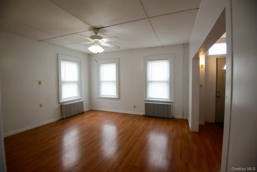 284 W Bridge Street, Catskill, NY 12414 - #2