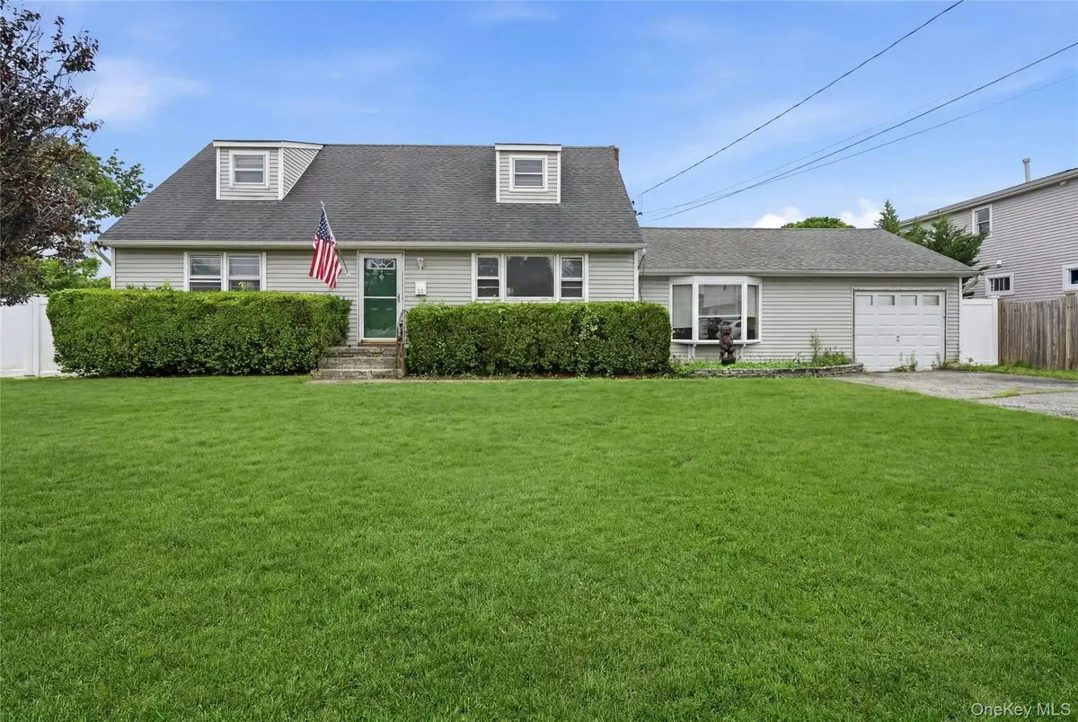 110 Oak Street, Deer Park, NY 11729 - #1