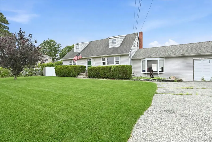 110 Oak Street, Deer Park, NY 11729 - #2