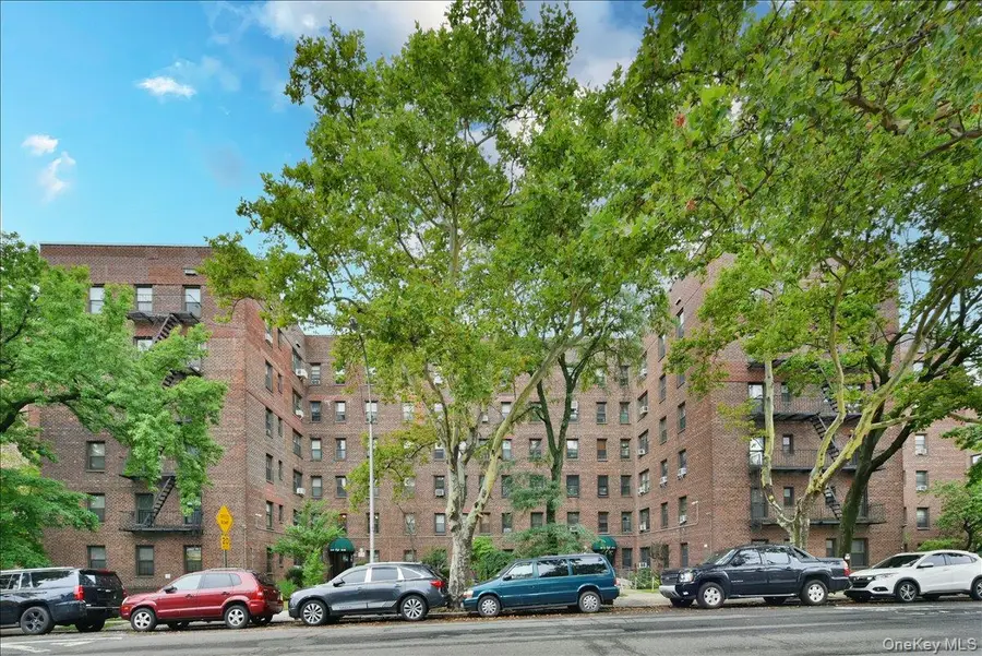 52-54 65th Place #1P, Maspeth, NY 11378 - #2