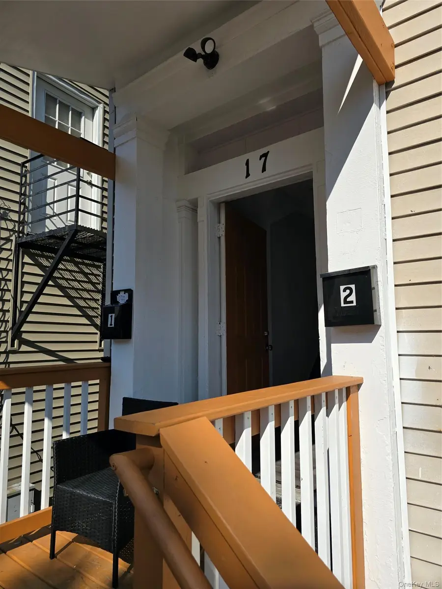 17 Conklin Street, Poughkeepsie, NY 12601 - #3