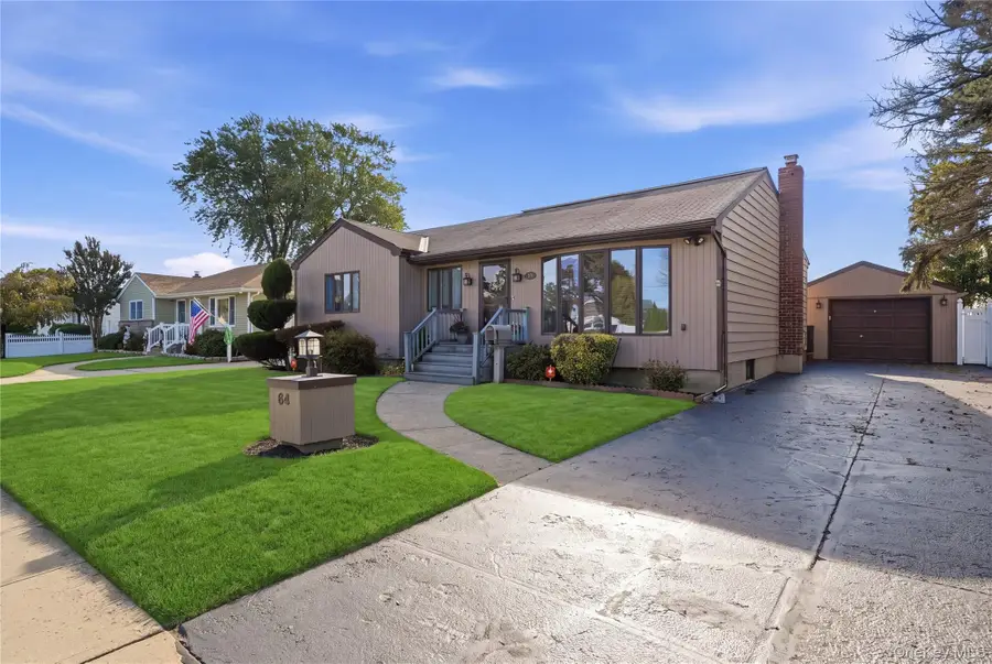 64 Linden Boulevard, Hicksville, NY 11801 - #2