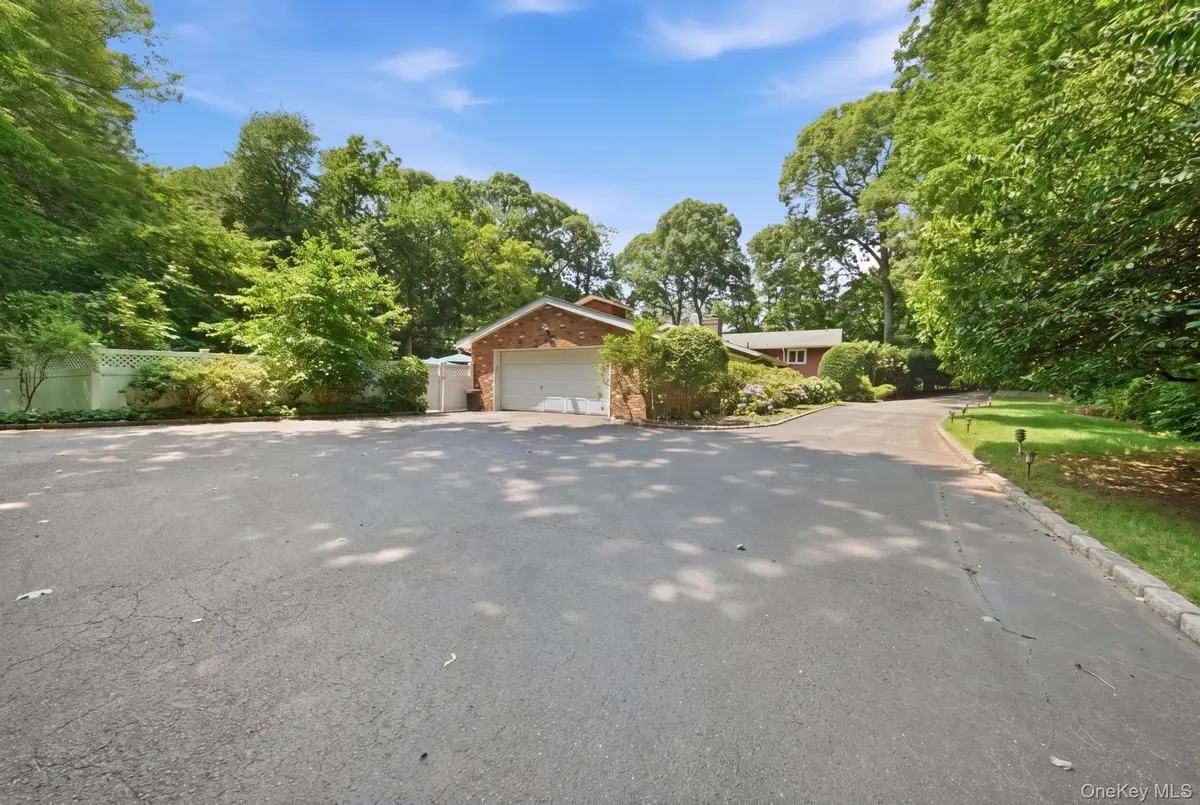 15 Tappentown Lane, Brookville, NY 11545 - #1