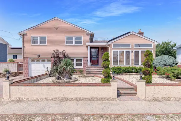 24 Pinehurst Street, Lido Beach, NY 11561