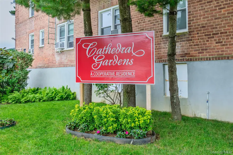 22 Mulford #2D, Hempstead, NY 11550 - #3