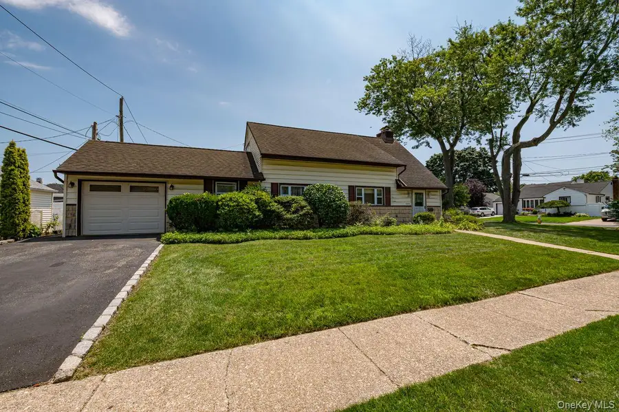2052 Wilson Lane, East Meadow, NY 11554 - #2