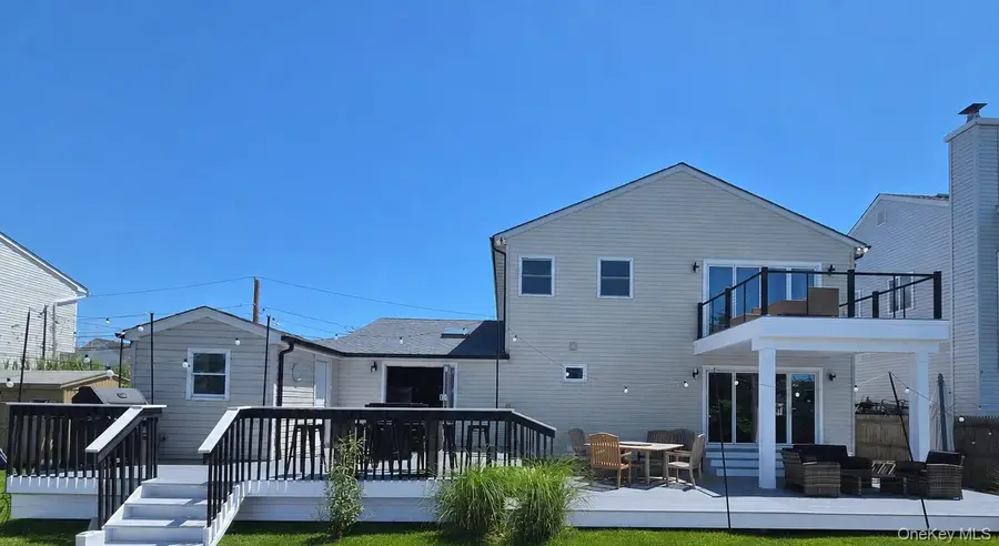 2706 Peconic Avenue, Seaford, NY 11783 - #2