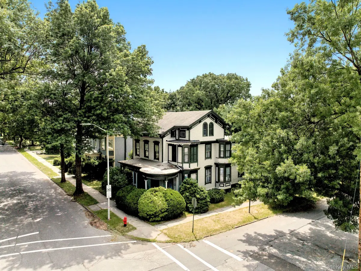 112 Academy Street, Poughkeepsie, NY 12601 - #1