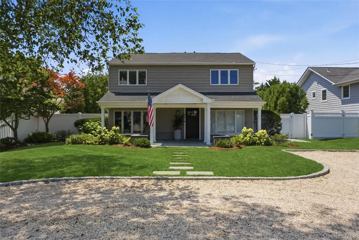 240 Eaton Lane, West Islip, NY 11795 - #1