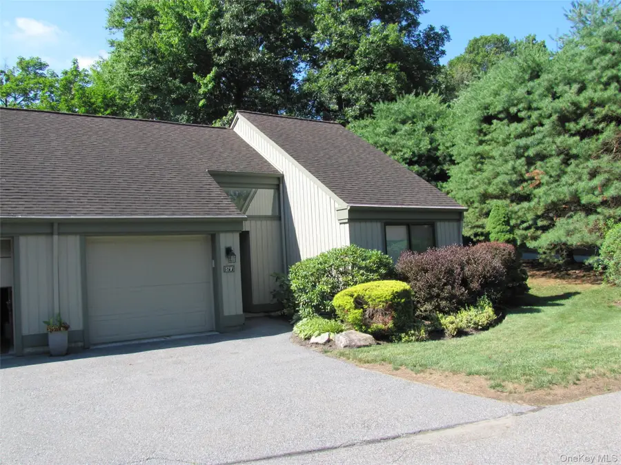 571 Heritage Hills #F, Somers, NY 10589 - #3