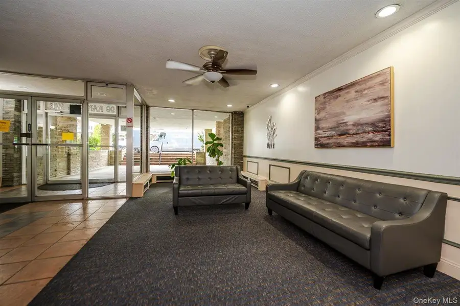 99 Randall Avenue #4-L, Freeport, NY 11520 - #3
