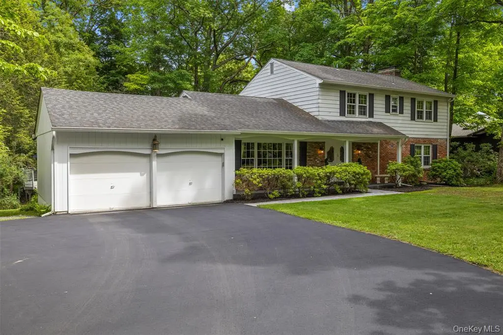 11 Carnelli Court, Poughkeepsie, NY 12603 - #1