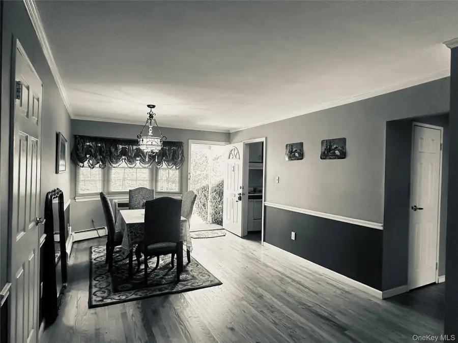 3922 Wilshire Lane #H, Oakdale, NY 11796 - #3