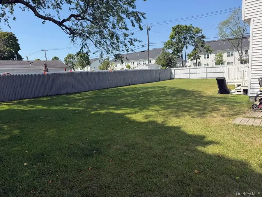 2 E Elm Street, Central Islip, NY 11722 - #3