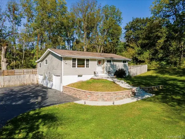63 Martin Road, Pleasant Valley, NY 12569