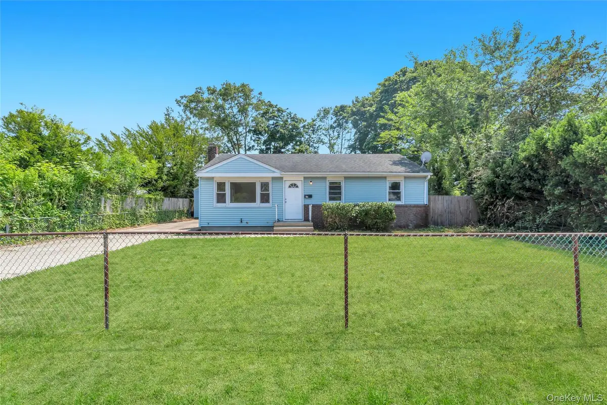 61 Herbert Circle, Patchogue, NY 11772 - #1