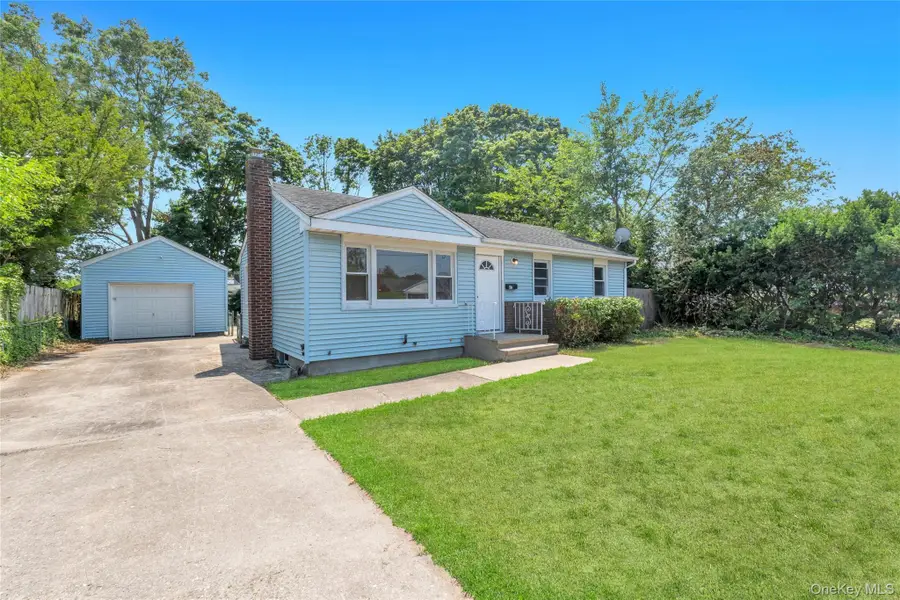 61 Herbert Circle, Patchogue, NY 11772 - #3