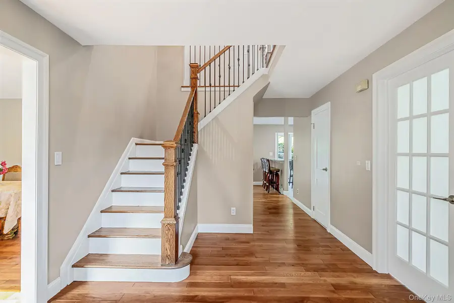 10 Springmeadow Drive, Kings Park, NY 11754 - #3