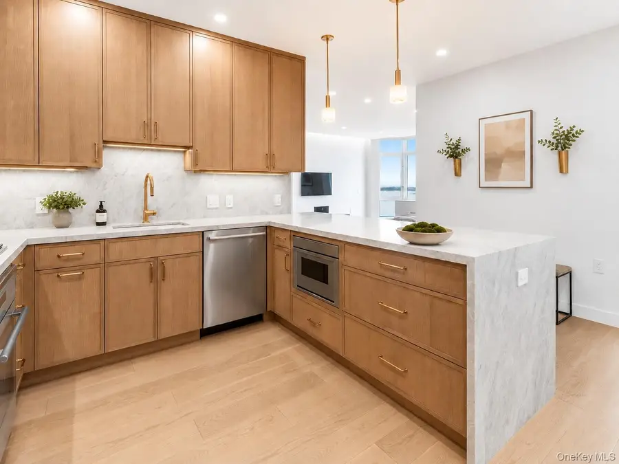 350 Albany Street #10BC, Manhattan, NY 10280 - #2
