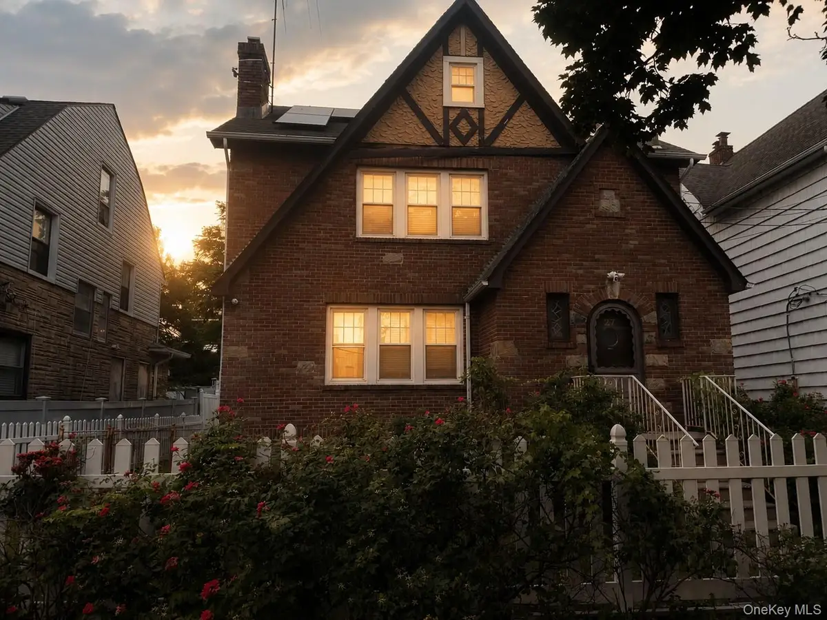 27 Leonard Place, Yonkers, NY 10704 - #1