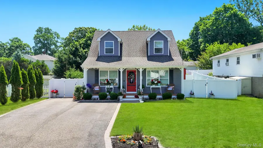17 Walnut Road, Kings Park, NY 11754 - #2