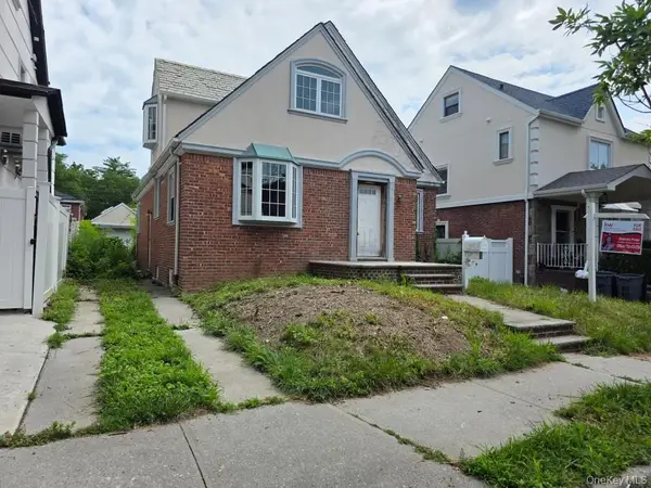 64-39 Dieterle Crescent, Rego Park, NY 11374