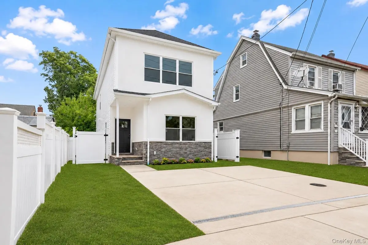 249 Bedford Avenue, New Hyde Park, NY 11040 - #1