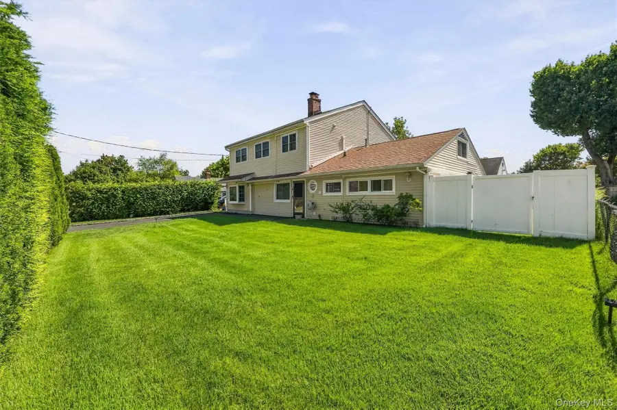 4 Manitou Trail, White Plains, NY 10603 - #2
