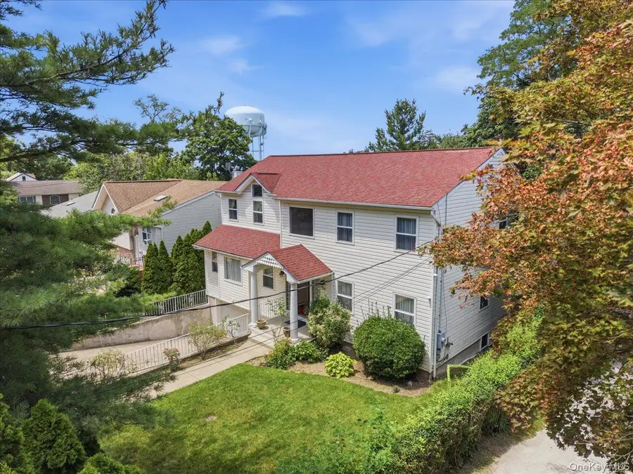 70 Manor Drive #A, Great Neck, NY 11020 - #2