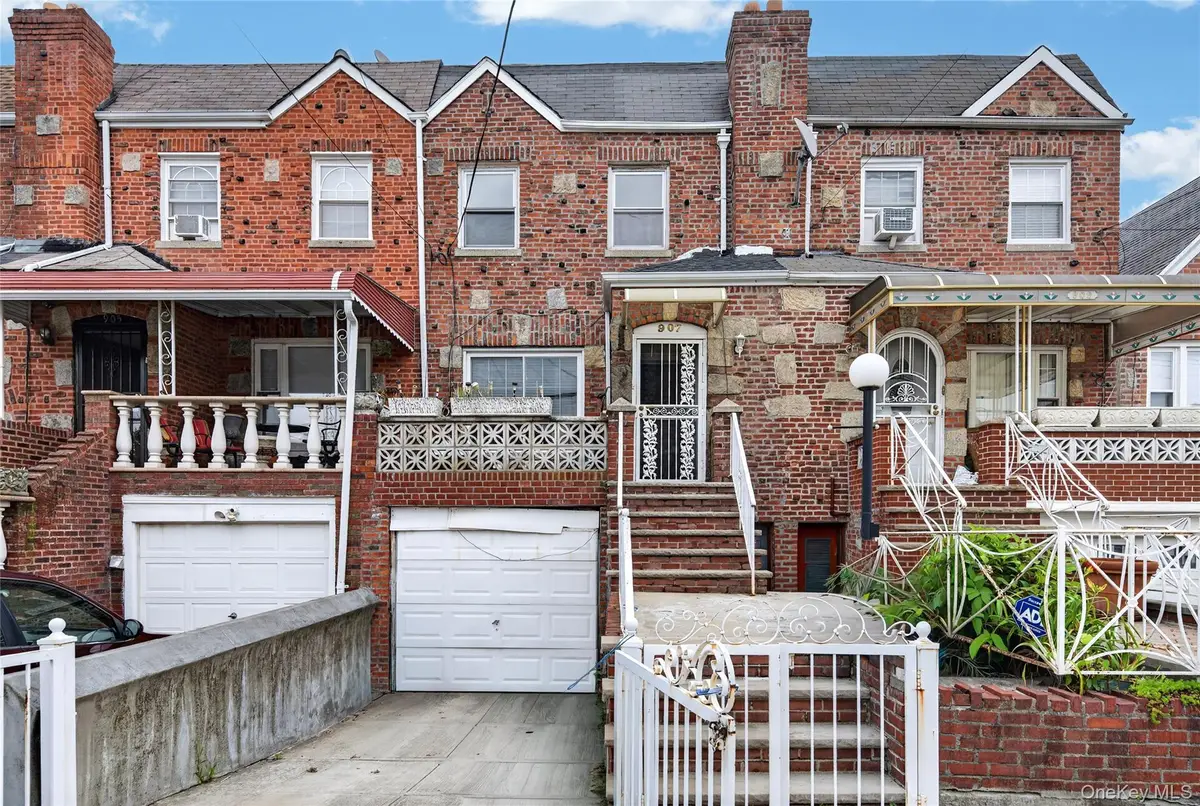 907 E 46th Street, Brooklyn, NY 11203 - #1